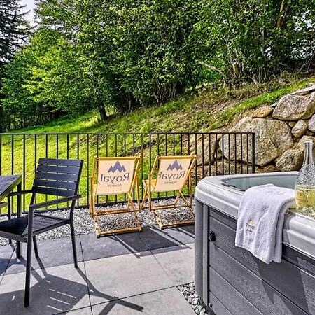 Daire Z Prywatnym Jacuzzi Orlik Vip - Blisko Wyciagu I Wang By Royal Aparts *