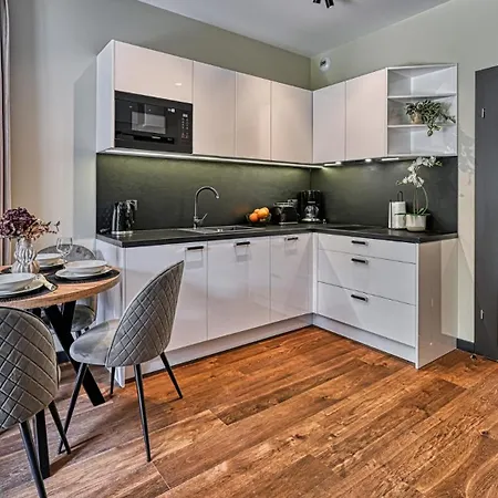 Apartmán Z Prywatnym Jacuzzi Orlik Vip - Blisko Wyciagu I Wang By Royal Aparts *